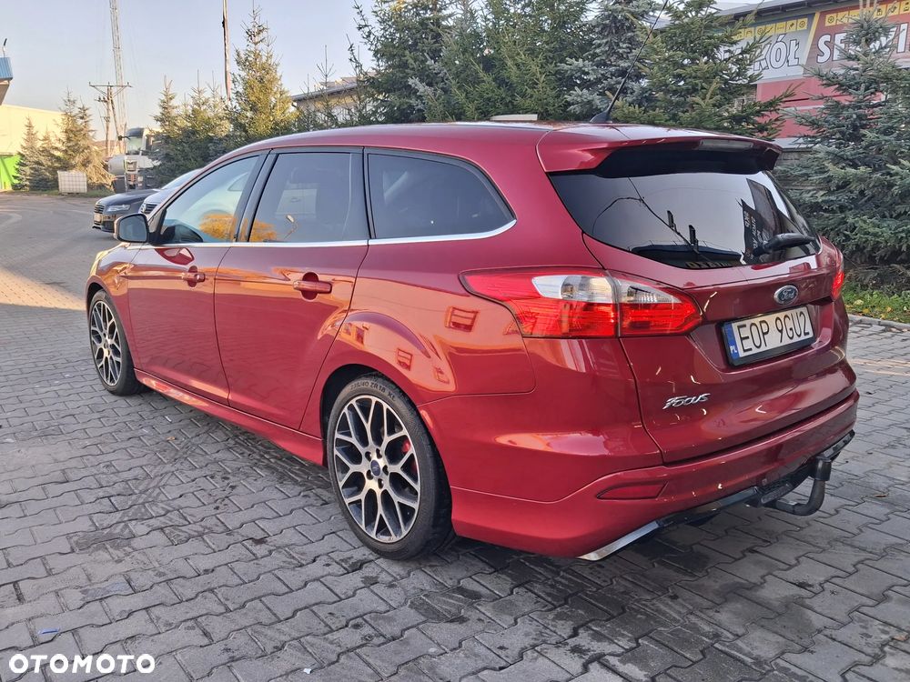 Ford Focus - 23