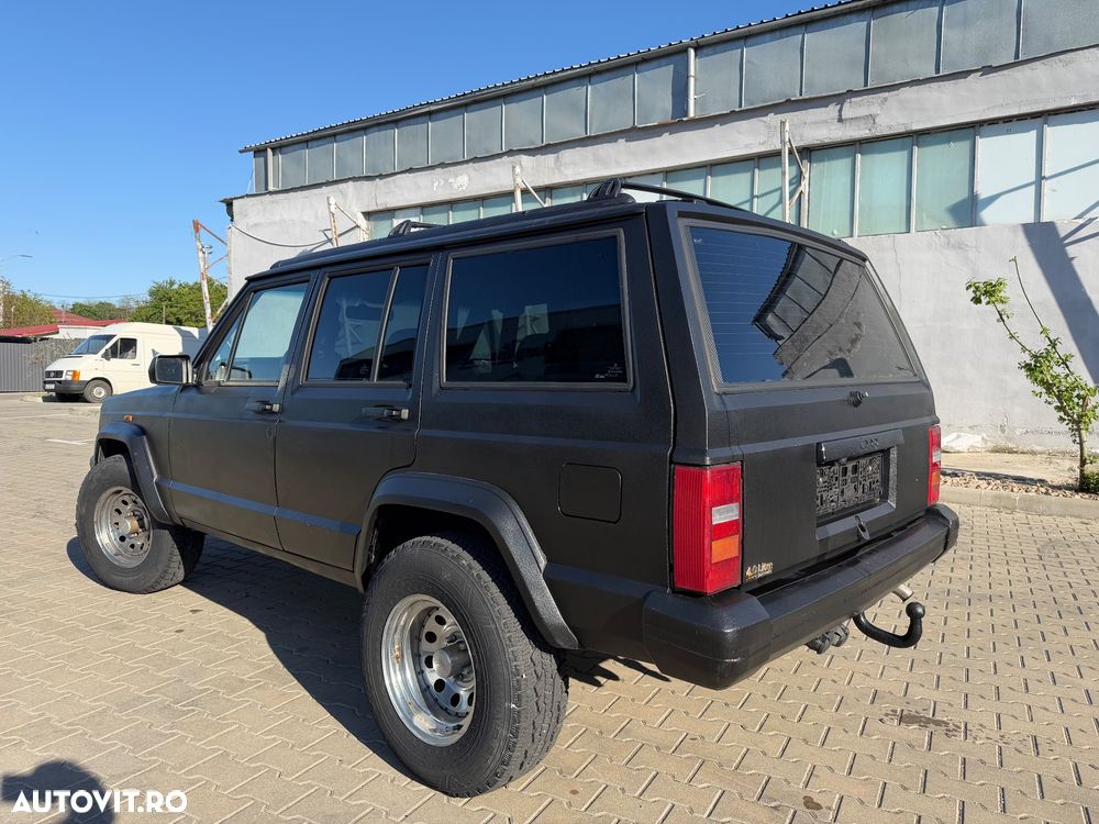 Jeep Grand Cherokee - 6