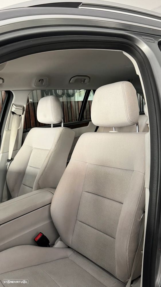 Mercedes-Benz E 300 Bluetec Hybrid Elegance - 19