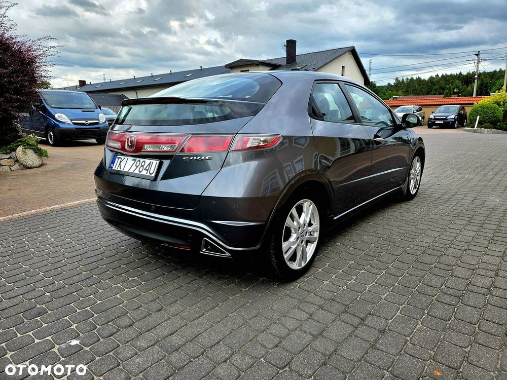Honda Civic - 4