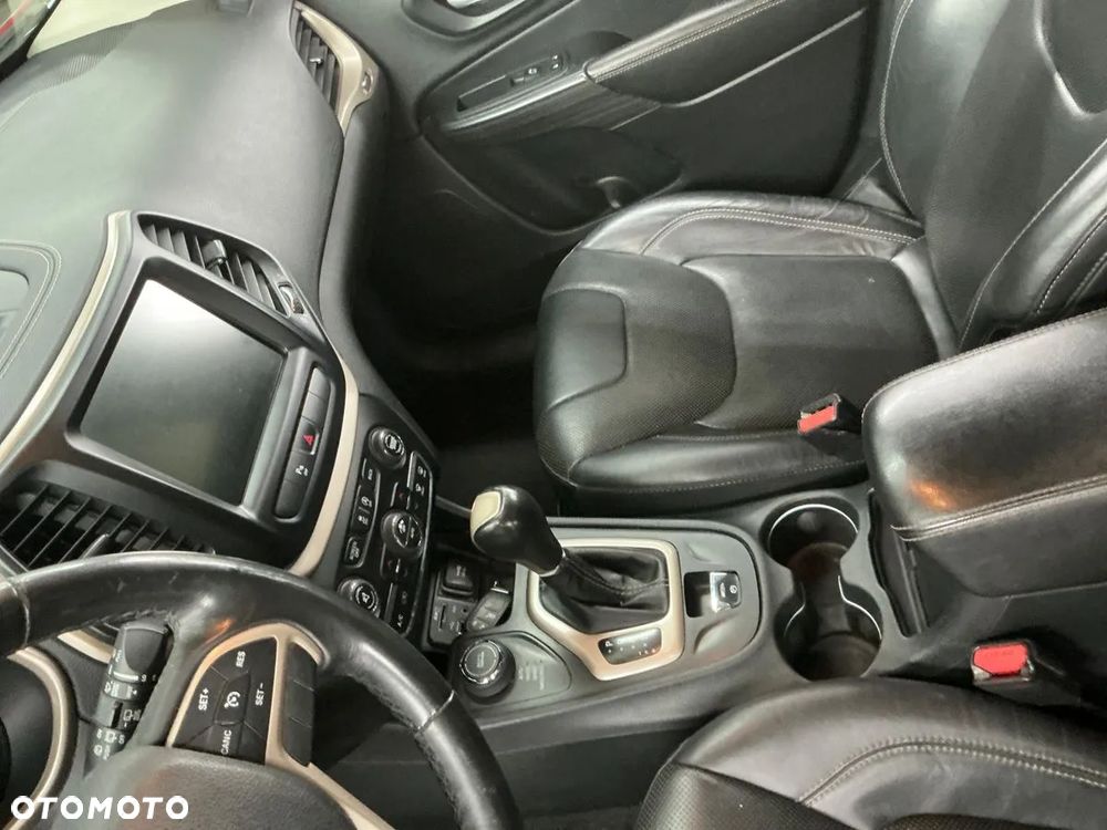 Jeep Cherokee 2.0 MJD Active Drive II Limited - 7