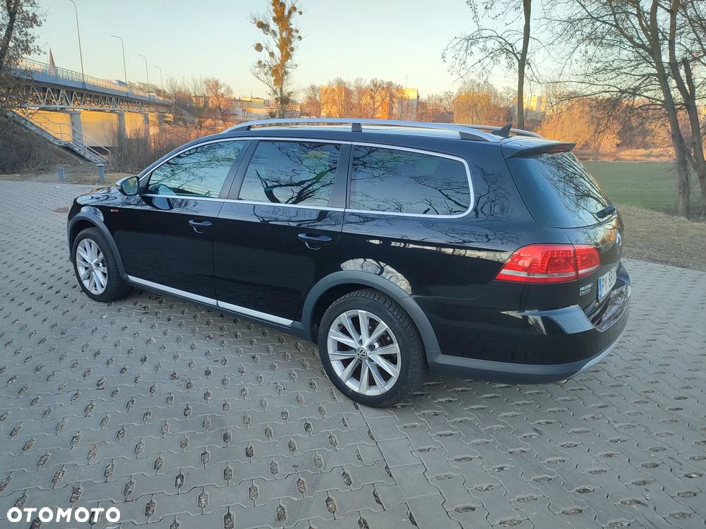 Volkswagen Passat Alltrack 2.0 TDI 4Motion DSG BlueMotion Tec - 5