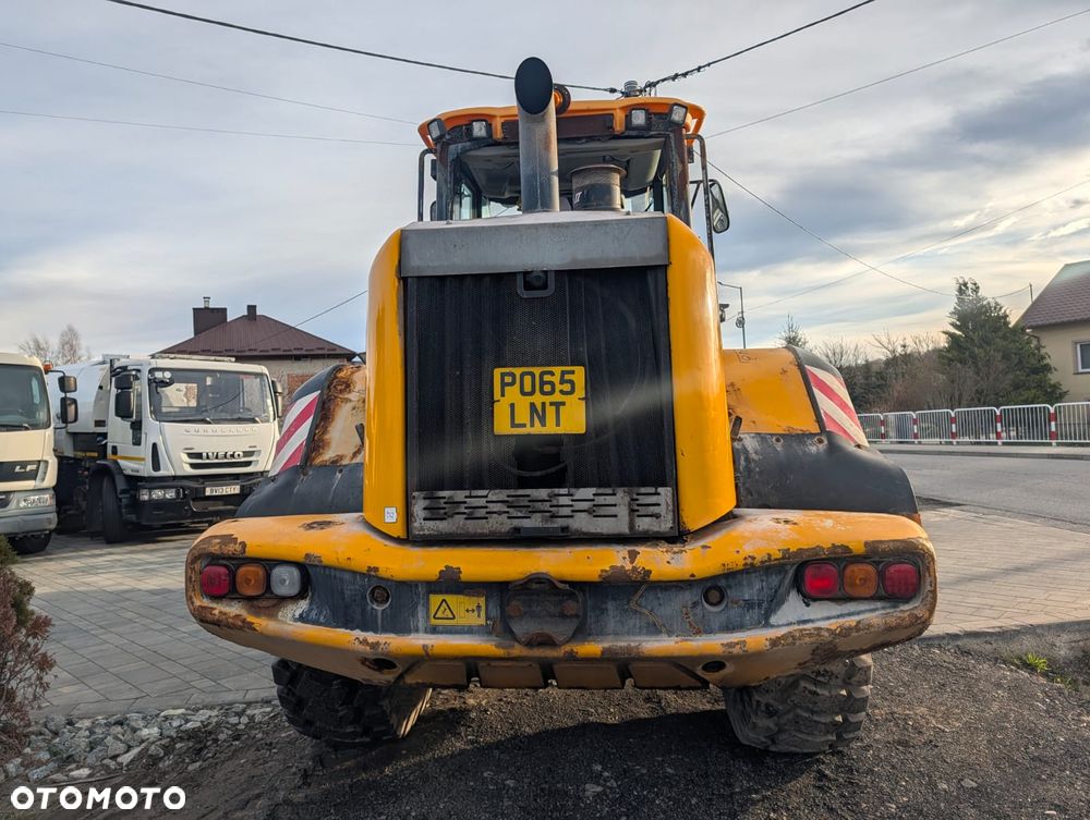 JCB 437HT - 11
