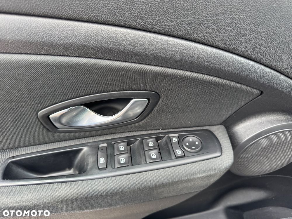 Renault Megane ENERGY dCi 110 Start & Stop Bose Edition - 18