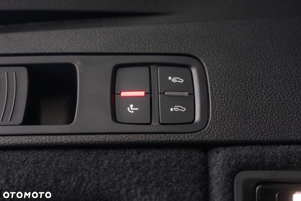 Audi Q5 Sportback - 37