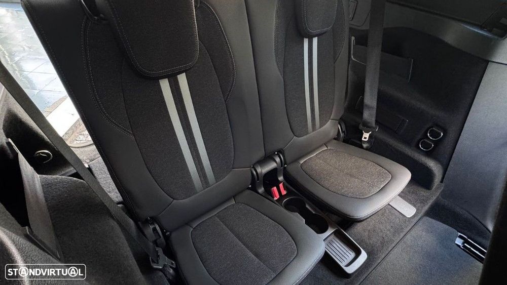 BMW 216 Gran Tourer d 7L Line Sport Auto - 9