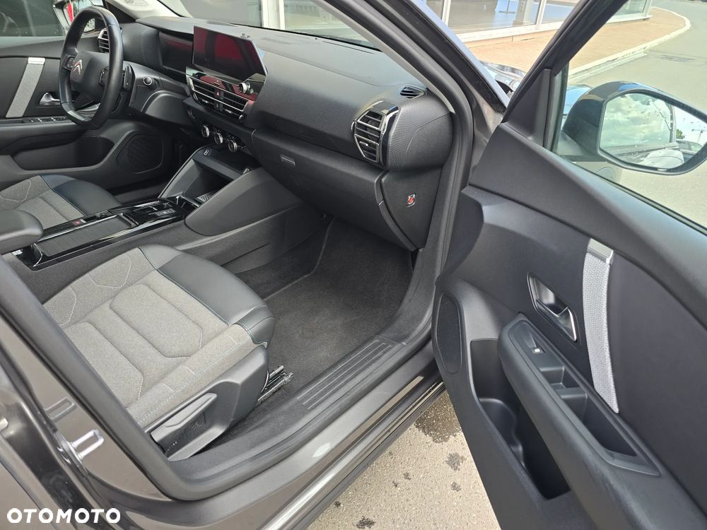 Citroën C4 BlueHDi 130 Stop&Start EAT8 SHINE - 11