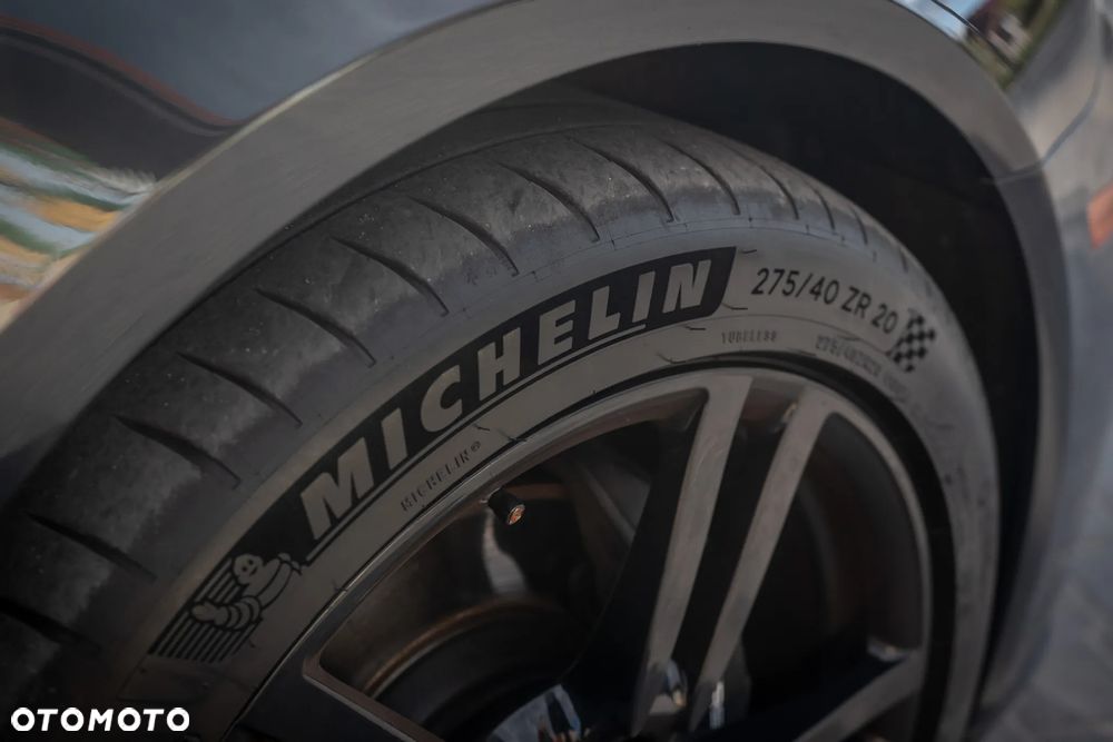Porsche Panamera 4 - 10