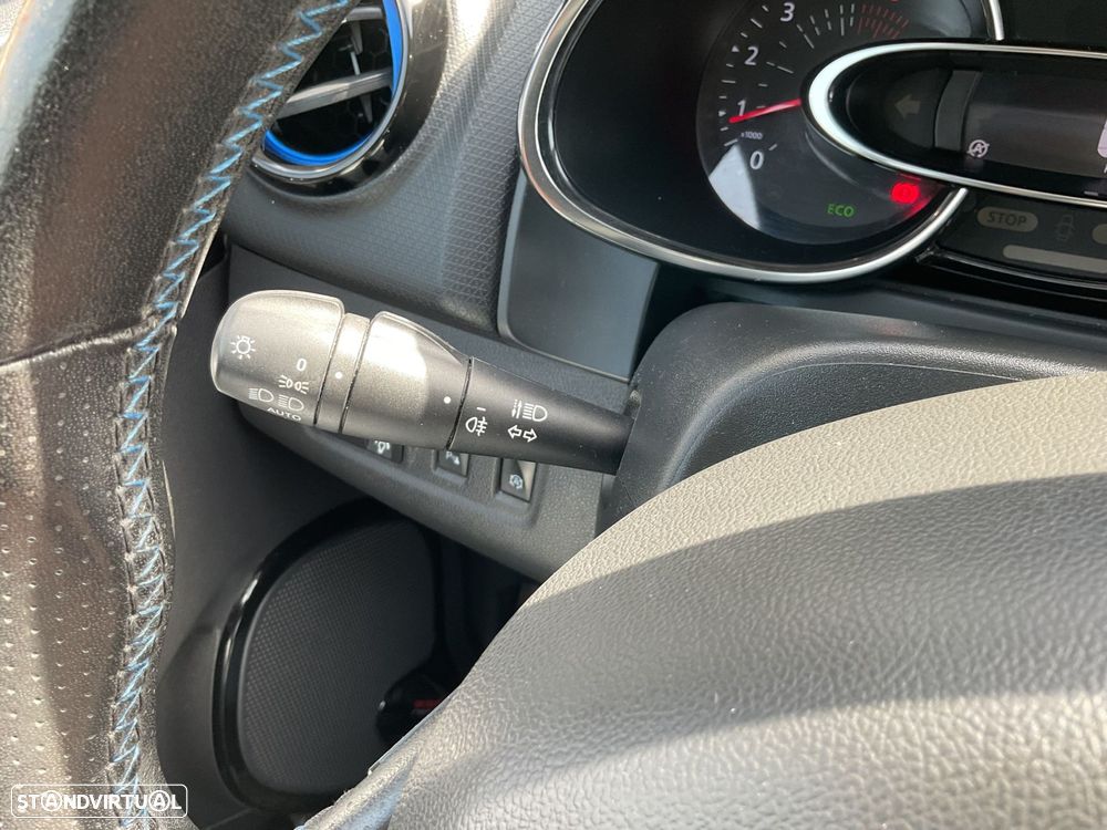 Renault Clio Sport Tourer 1.5 dCi GT Line EDC - 25
