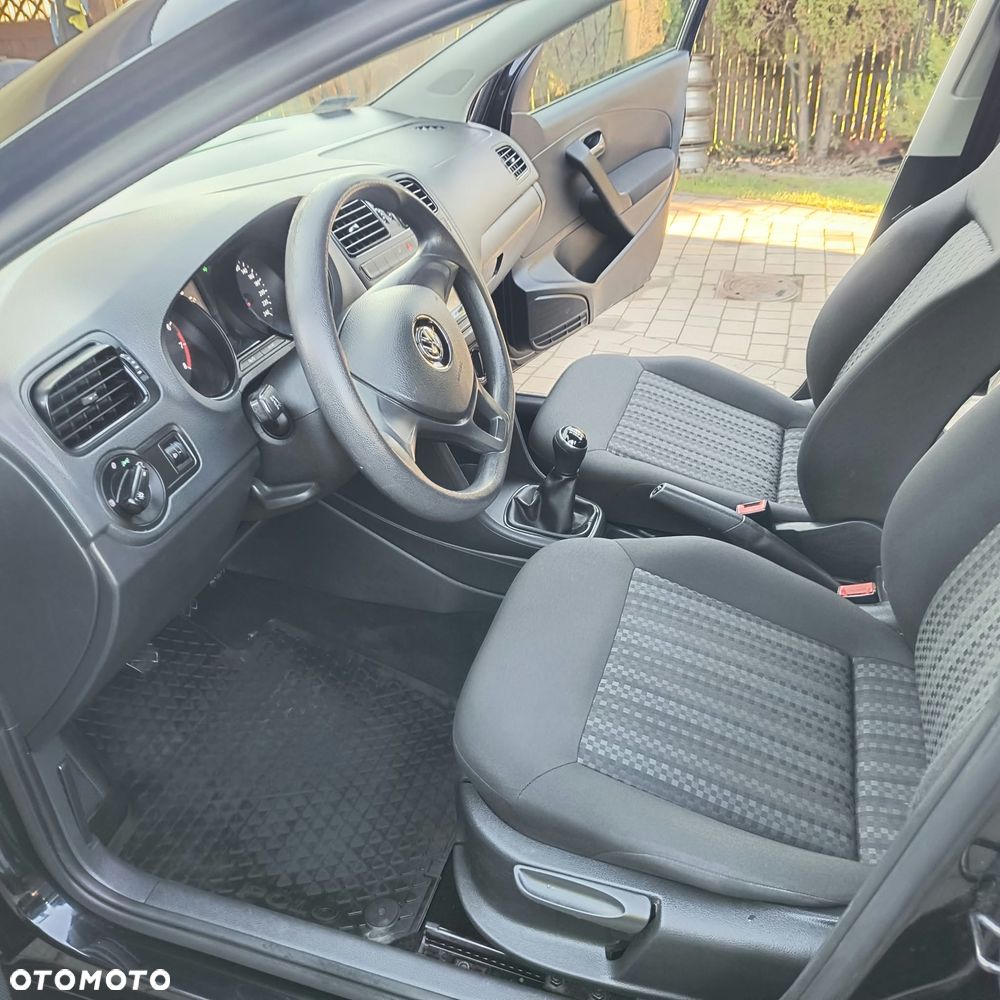 Volkswagen Polo - 10