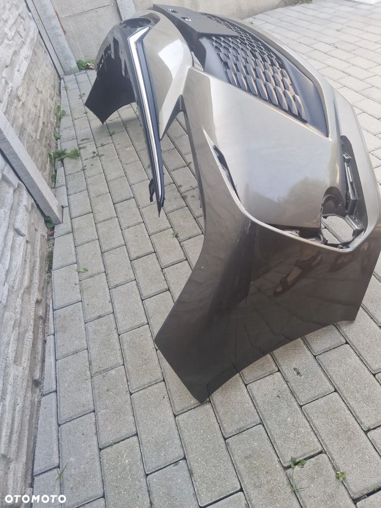 Zderzak Toyota Corolla XII E210 E21 sedan lift 2023 - bez dziur - 7