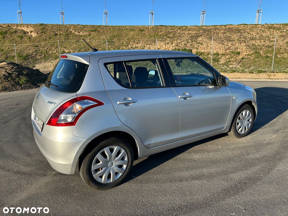 Suzuki Swift 1.2 Comfort - 4