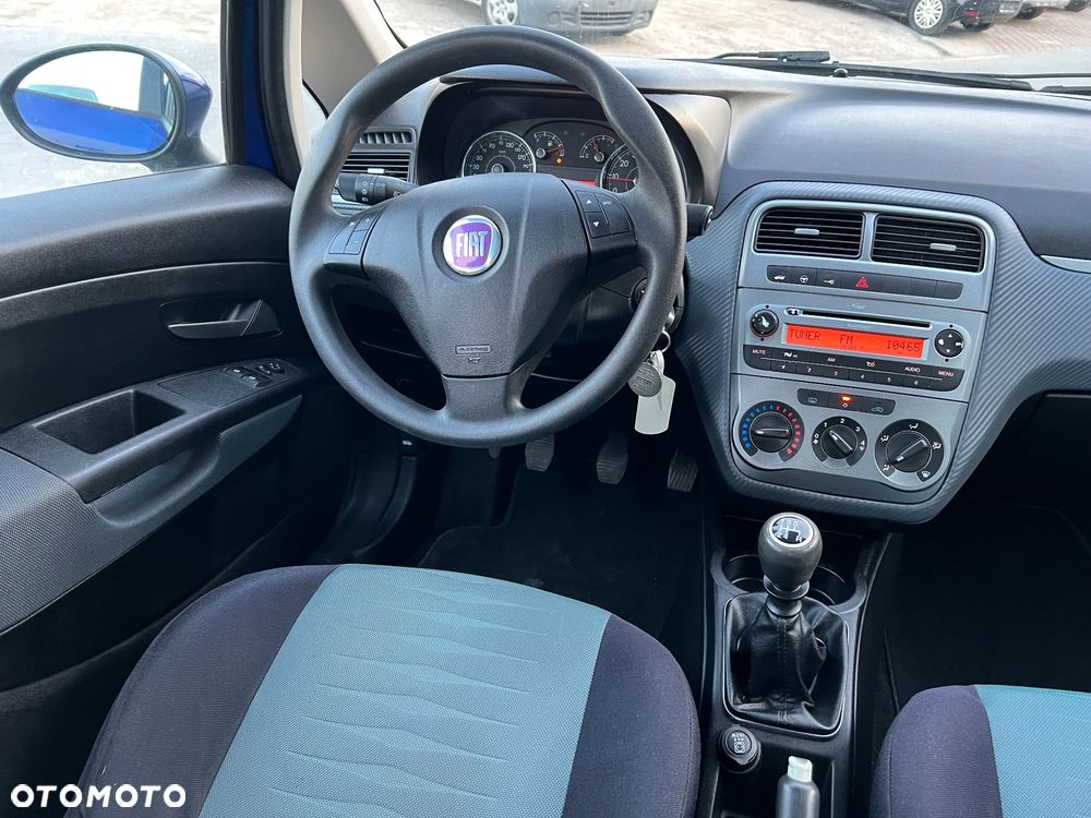 Fiat Punto 1.2 8V - 17
