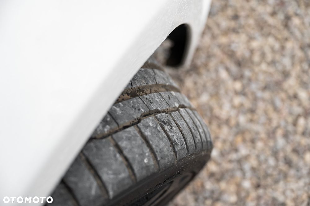 Volkswagen Golf 2.0 R DSG - 39