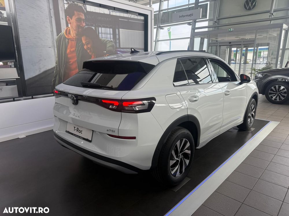 Volkswagen T-Roc - 5