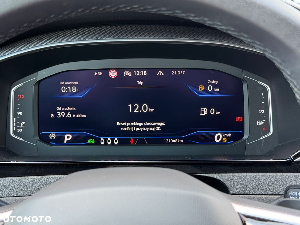 Volkswagen Arteon 2.0 TDI SCR 4Motion DSG R-Line - 25