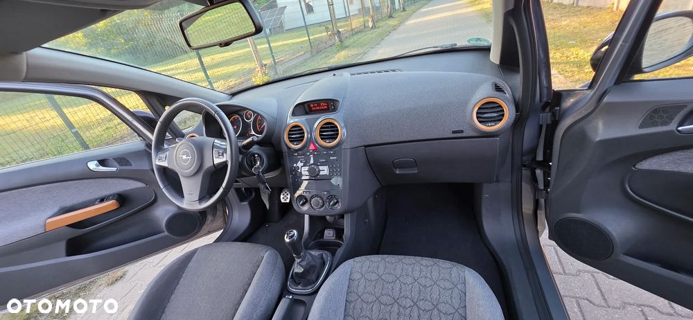 Opel Corsa 1.4 16V EcoFLEX Start-Stop Color Edition - 17