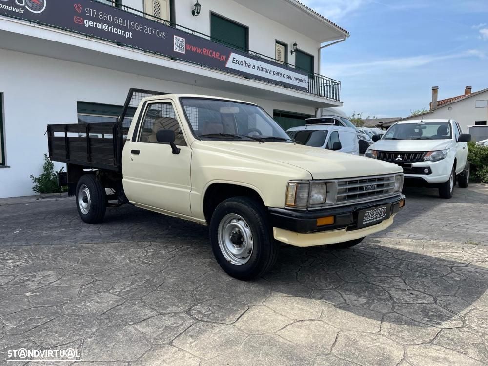Toyota Hilux HILUX 2.4 D (75CV) - 3