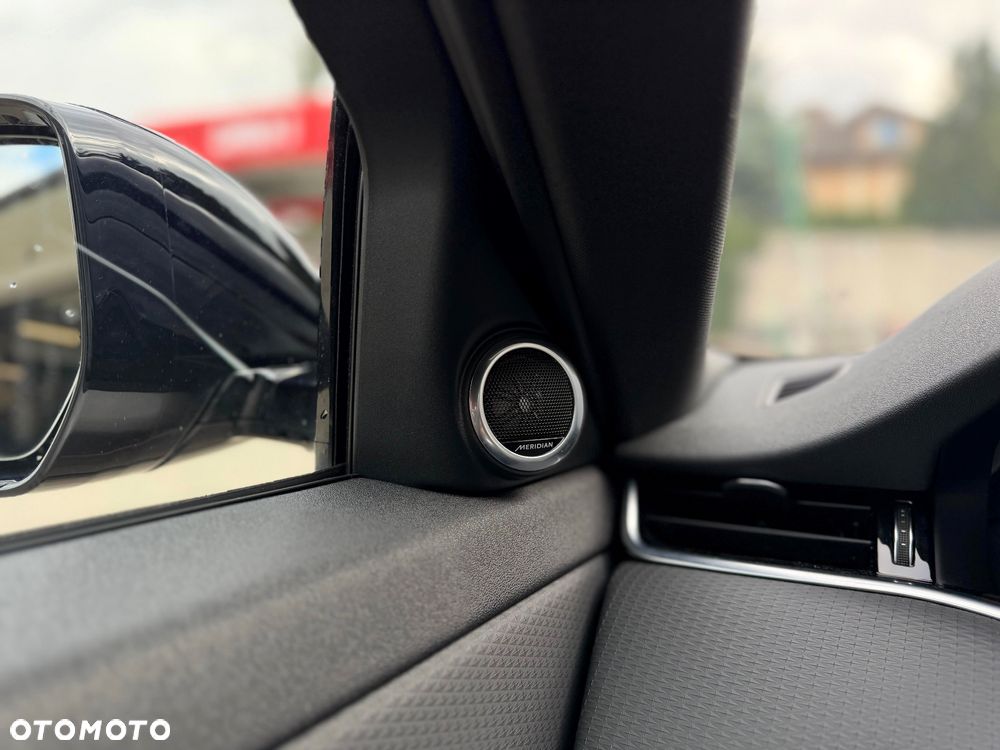 Land Rover Range Rover Evoque - 16