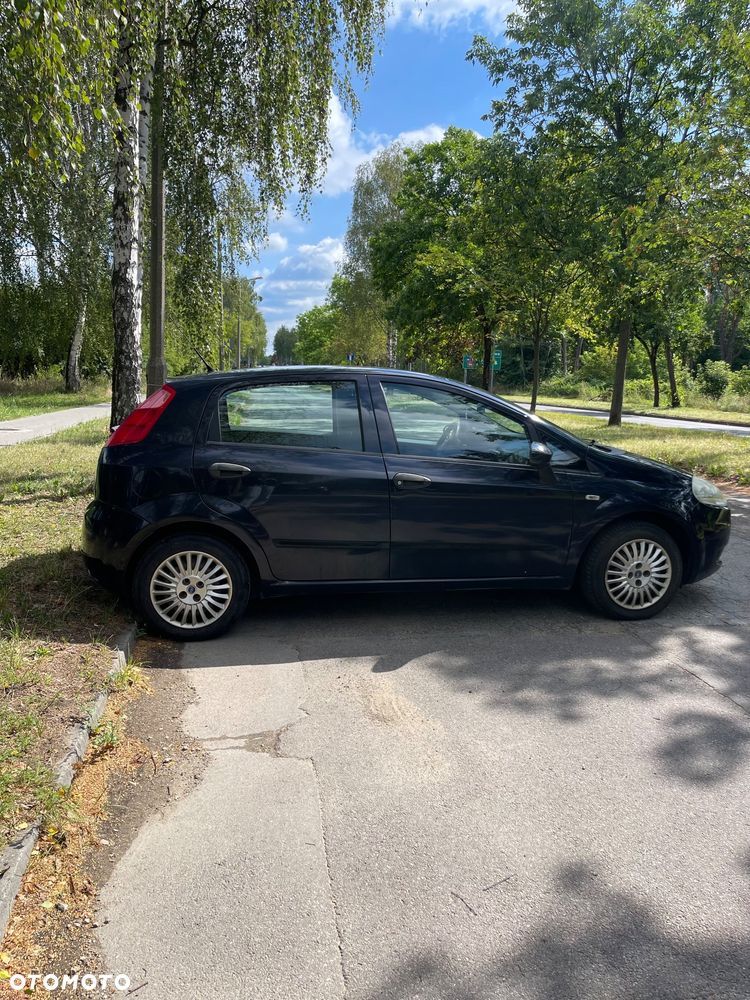 Fiat Grande Punto - 6