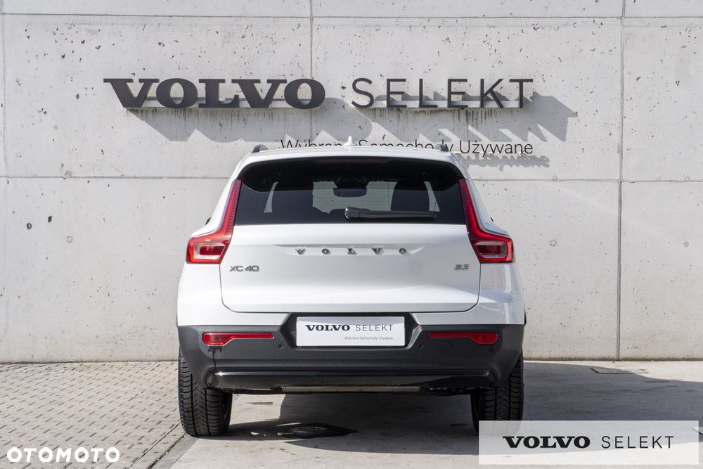 Volvo XC 40 - 7