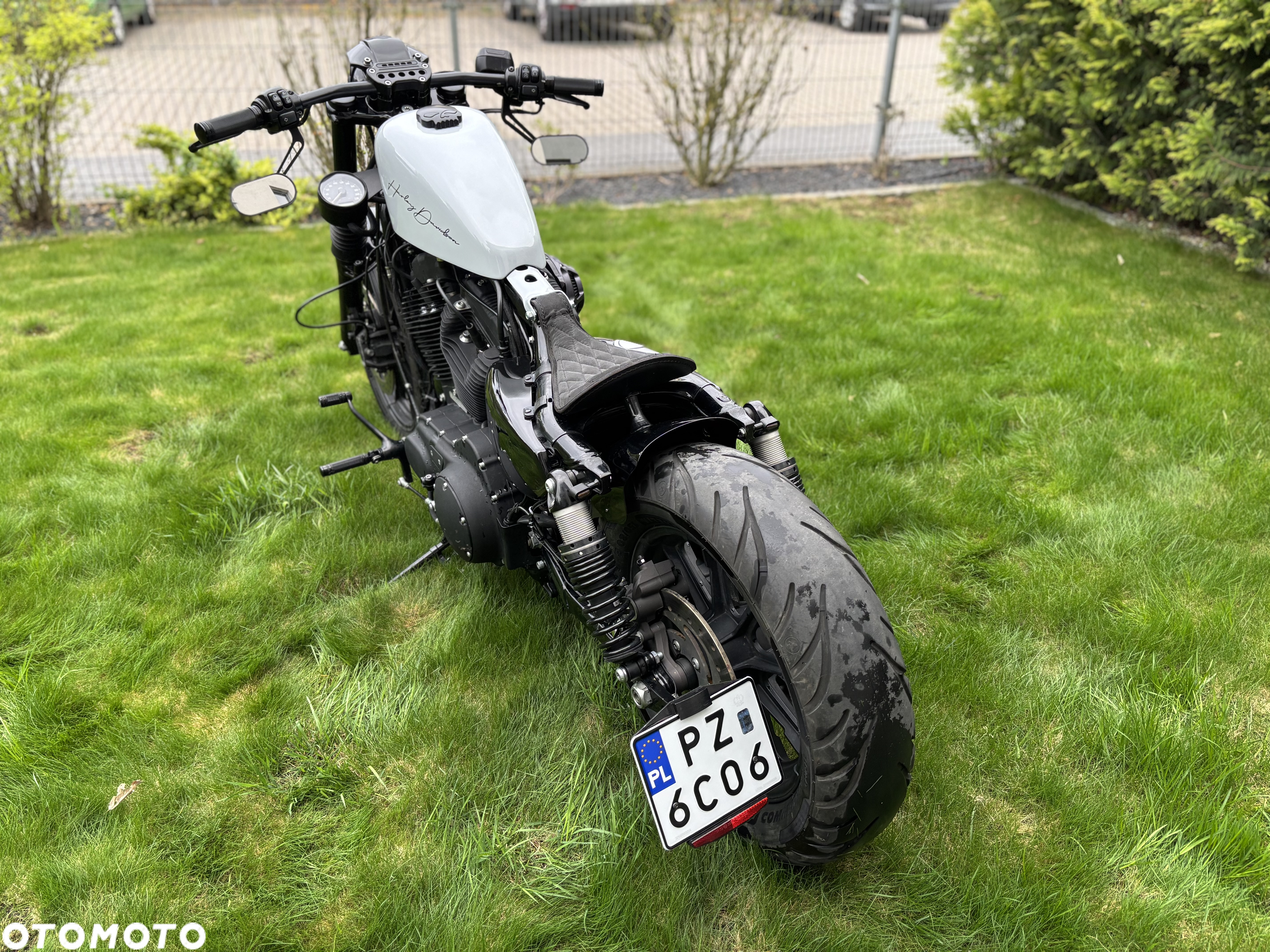 Harley-Davidson Sportster Iron 1200 - 13