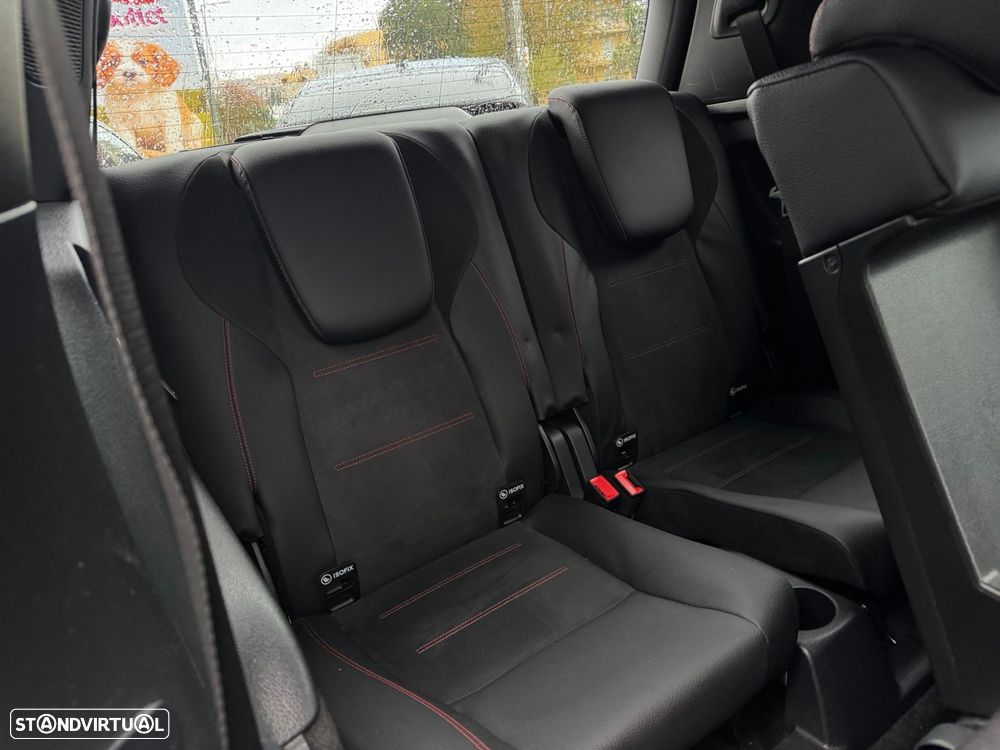 Mercedes-Benz GLB 220 d AMG Line - 23