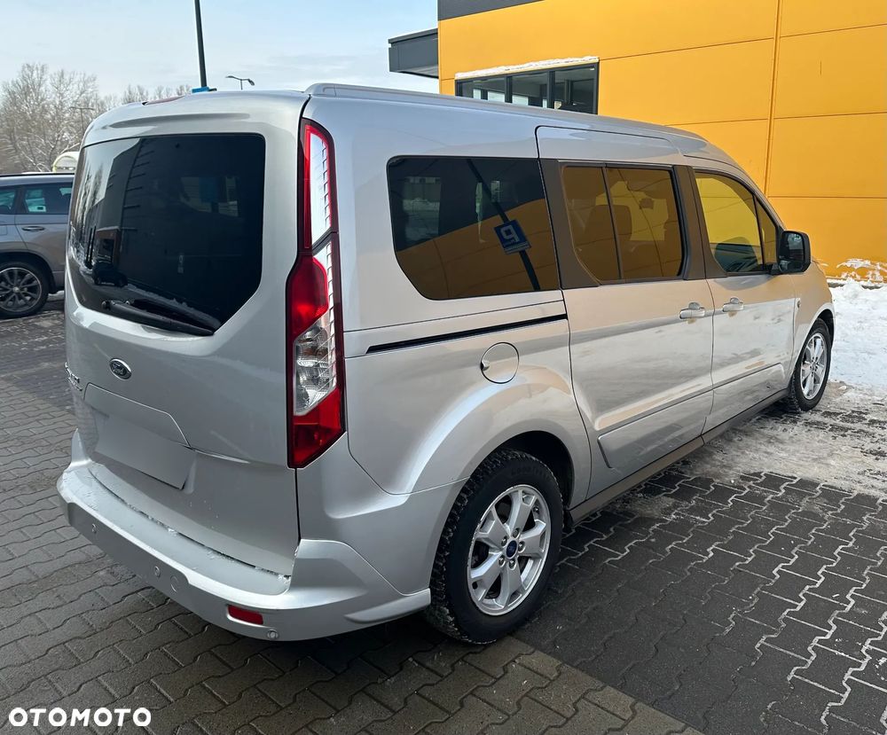 Ford Tourneo Connect Grand - 5