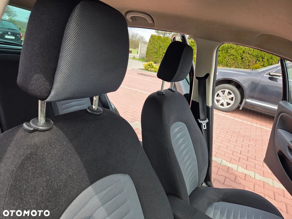 Fiat Grande Punto 1.4 8V Emotion - 25