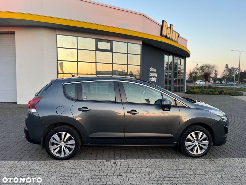 Peugeot 3008 HDi 115 Allure - 2