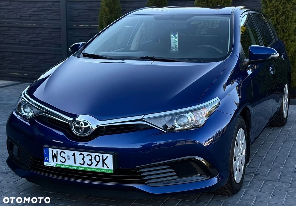 Toyota Auris 1.33 VVT-i Comfort - 1