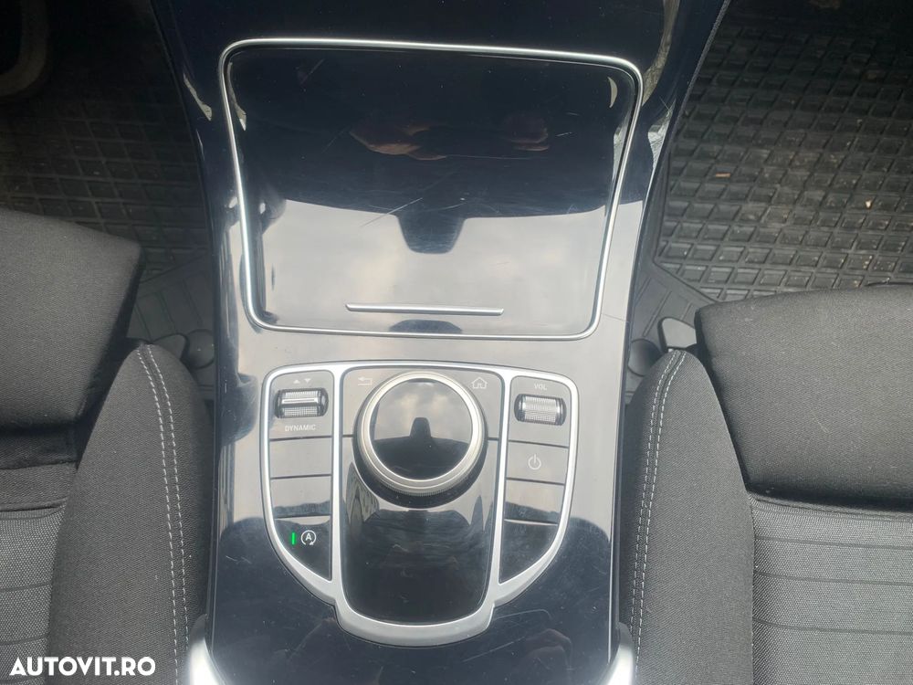 Mercedes-Benz C 220 d 4MATIC Aut - 8