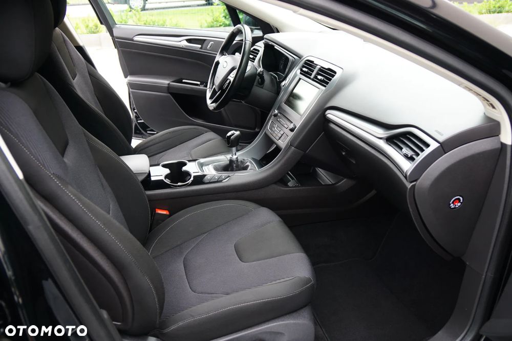 Ford Mondeo 2.0 TDCi STart-Stopp Titanium - 22
