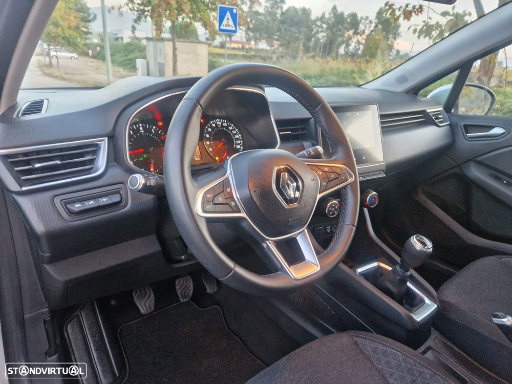 Renault Clio TCe 100 INTENS - 14