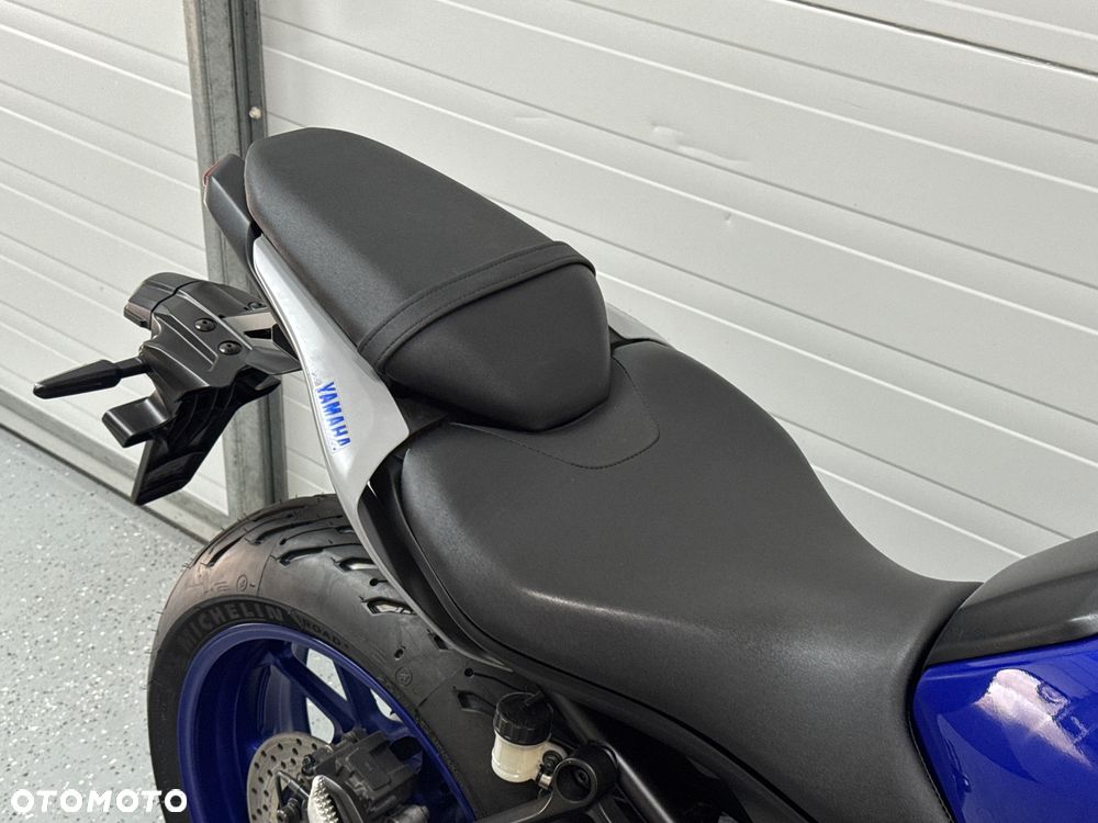 Yamaha MT - 17