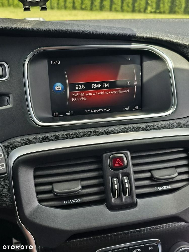 Volvo V40 - 30