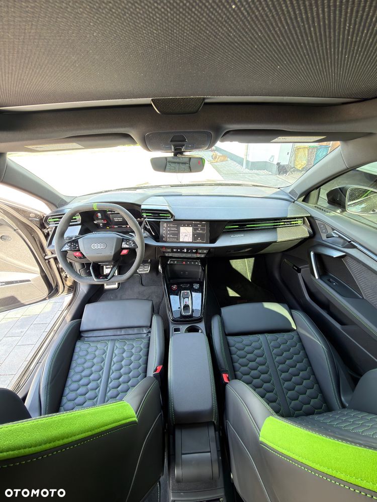 Audi RS3 Limousine 2.5 TFSI Quattro S tronic - 9