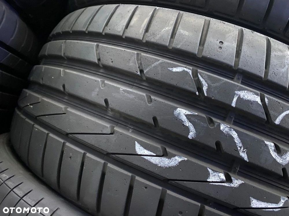 235/40/18 Hankook Ventus Evo2_5,5mm_2szt_(359) - 4