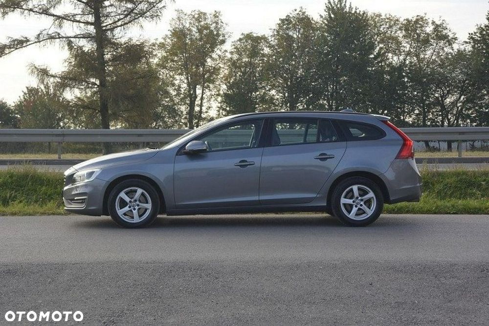 Volvo V60 2016 photo 4