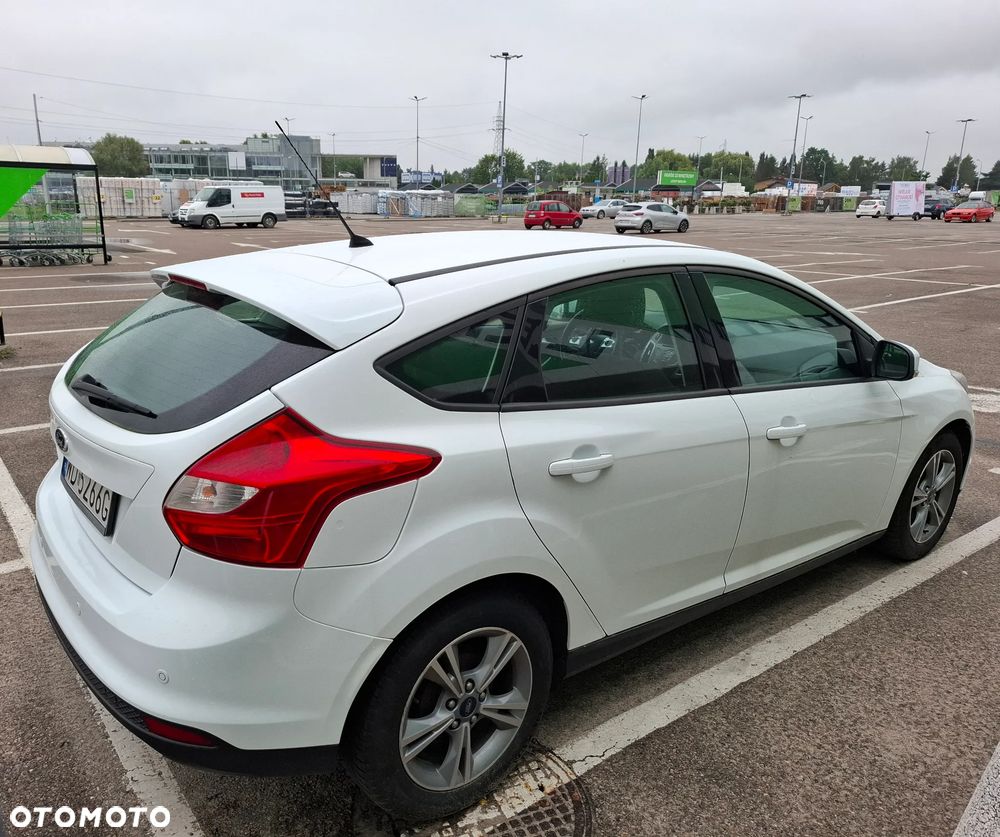 Ford Focus 1.6 TDCi Ambiente Start - 5