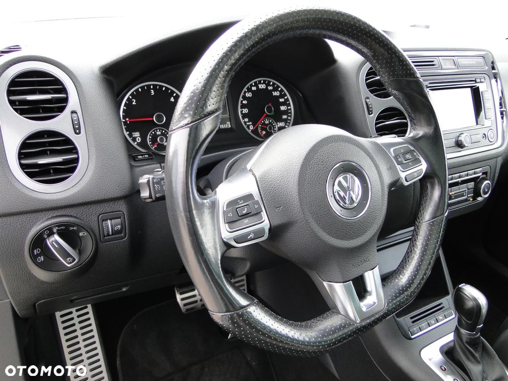 Volkswagen Tiguan 2.0 TDI 4Mot Perfectline R-Style DSG - 17