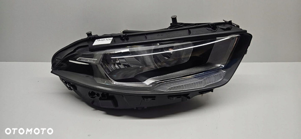 MERCEDES A KLASA 177 REFLEKTOR PRAWY Z LED LAMPA PRAWA A177