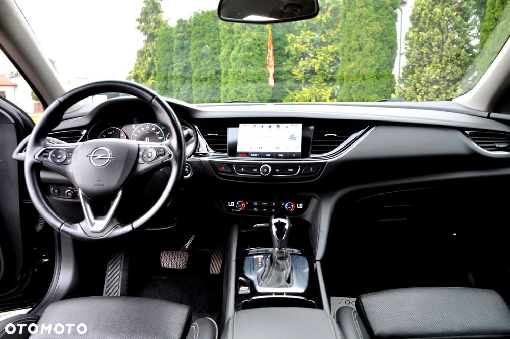 Opel Insignia 2.0 Automatik Business Edition - 34