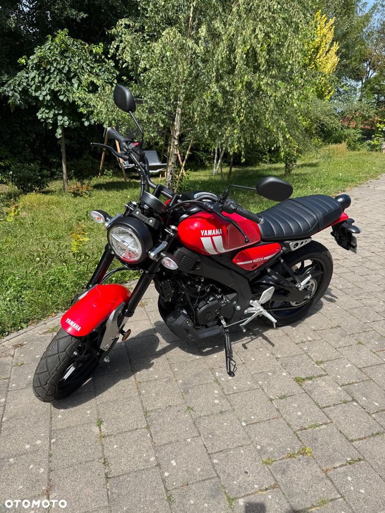 Yamaha XSR - 7