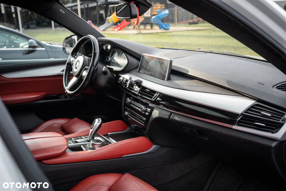 BMW X6 xDrive50i M Sport - 26