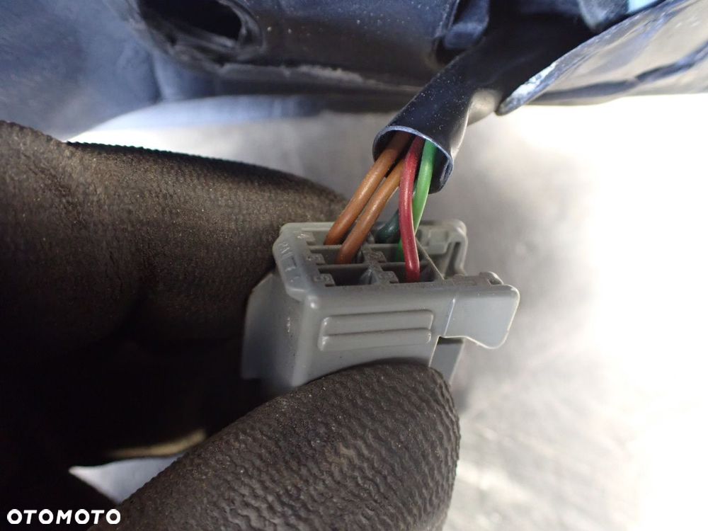LUSTERKO LEWE ELEKTRYCZNE FORD FOCUS MK2 LIFT 2.0 - 7