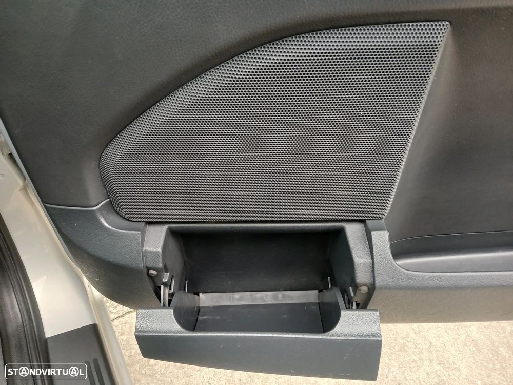 SEAT Alhambra 1.9 TDI Sport Edition - 31