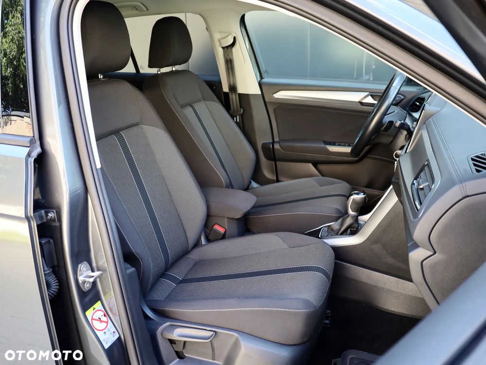 Volkswagen T-Roc 1.5 TSI Life Plus DSG - 27