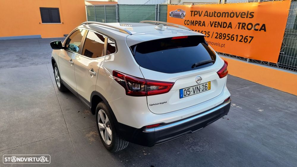 Nissan Qashqai 1.5 dCi N-Connecta - 11
