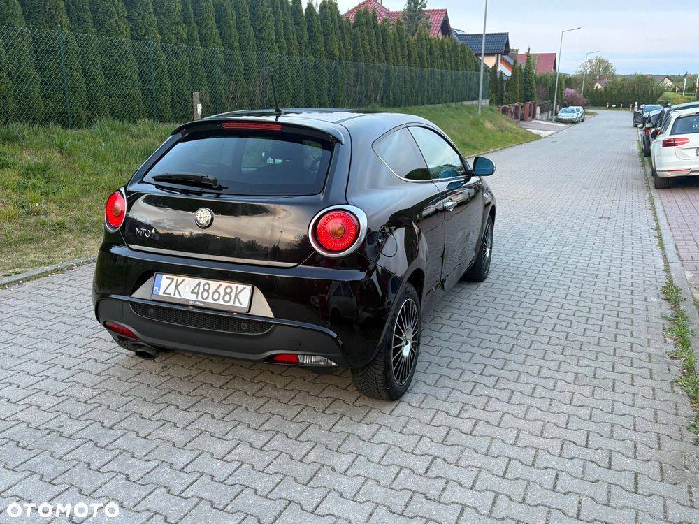 Alfa Romeo Mito 1.6 JTDM Turismo - 12